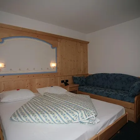 Garni Eden Hotel Canazei