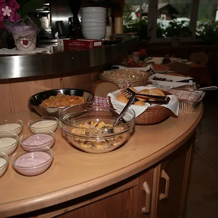 Hotel Garni Eden