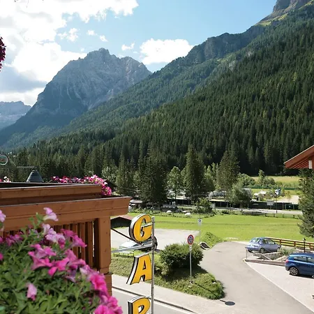 Garni Eden Hotel Canazei